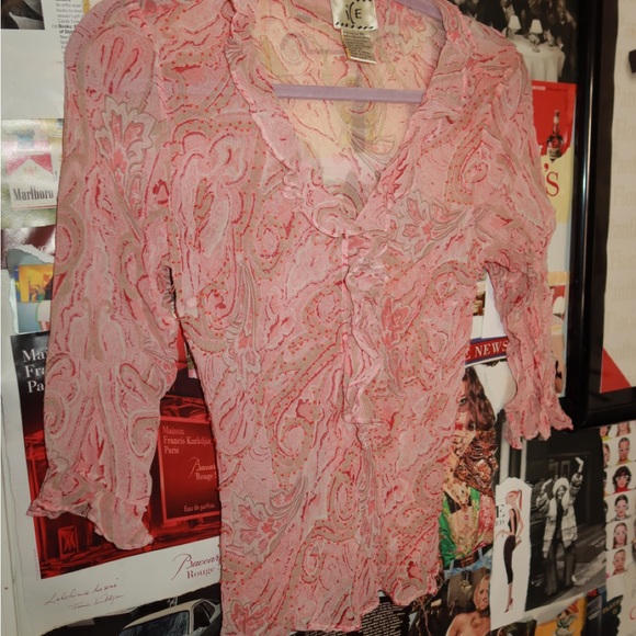 Pink Paisley beaded top - Picture 2 of 6